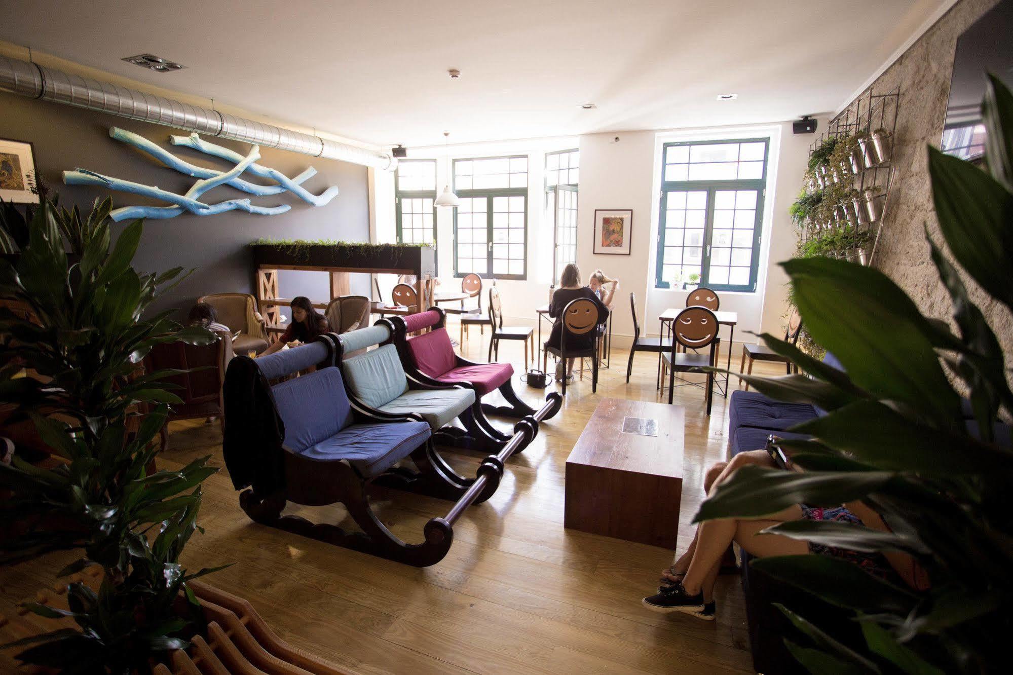 Nice Way Porto Hostel Bagian luar foto